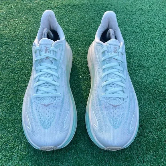 HOKA ONE ONE CLIFTON 10 - Women’s Running Shoes - SIZE 11B - Picture 3 of 10